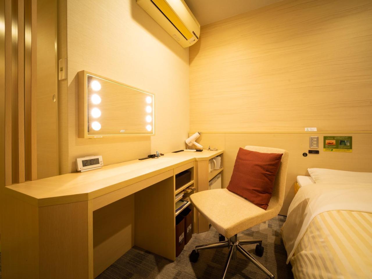 Natural Hot Spring Super Hotel Kumamoto Chamber Of Commerce Exterior photo